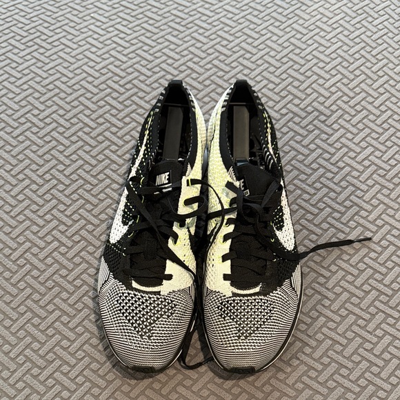 nike flyknit racer volt black white